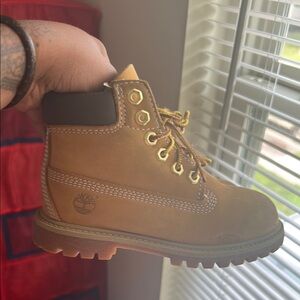 Timberland Tan Leather Boots with Black Collar